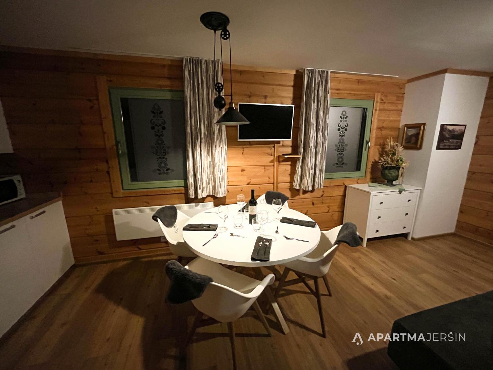 Apartment Jersin Rateče Eksteriør bilde
